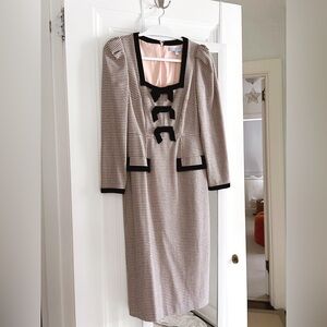 Antonio Melani Size 0 Houndstooth Midi Dress